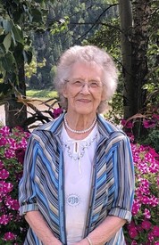 Bernice Elizabeth Bjorklund Lee  May 4 1931  November 16 2022 91 Years Old avis de deces  NecroCanada
