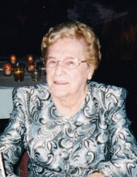 Claire McKinnon Duplisea  April 15 1930  January 9 2019 (age 88) avis de deces  NecroCanada