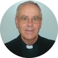 Reverend Father Yurij Lazurko  2019 avis de deces  NecroCanada
