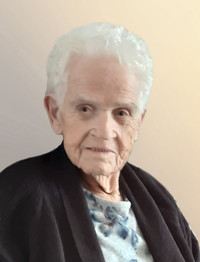 Mme Estelle Belanger BERNIER  Décédée le 11 décembre 2020