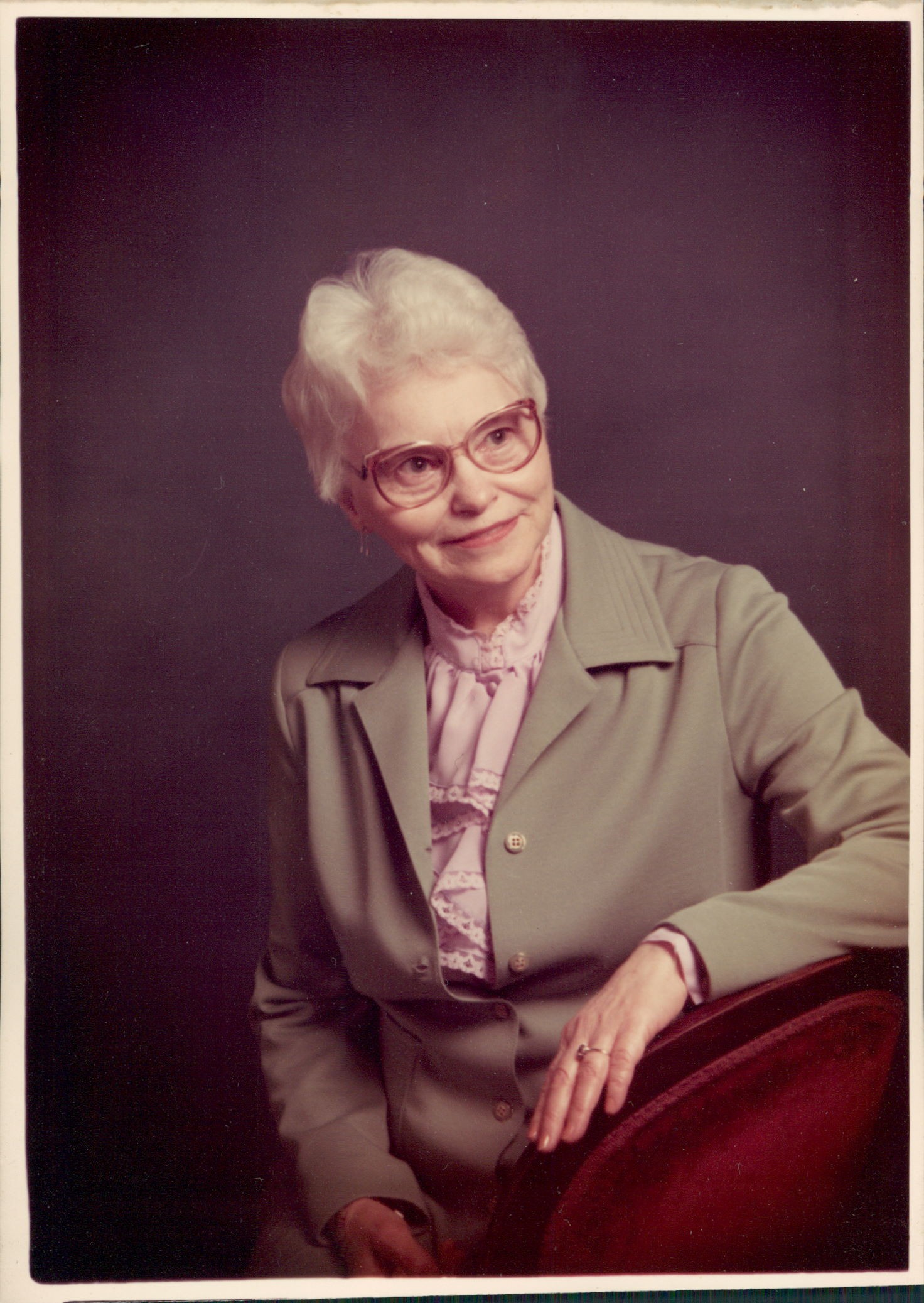 Doris Nixon December 02